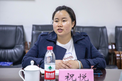 重慶愛德華醫院有限公司院長(cháng)一(yī)行(xíng)來(lái)我校(xiào)談合作(zuò)交流